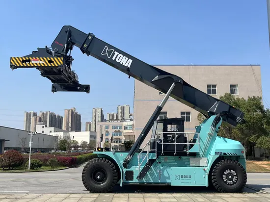 Container Reach Stackers Can Lift 20FT and 40FT Containers 